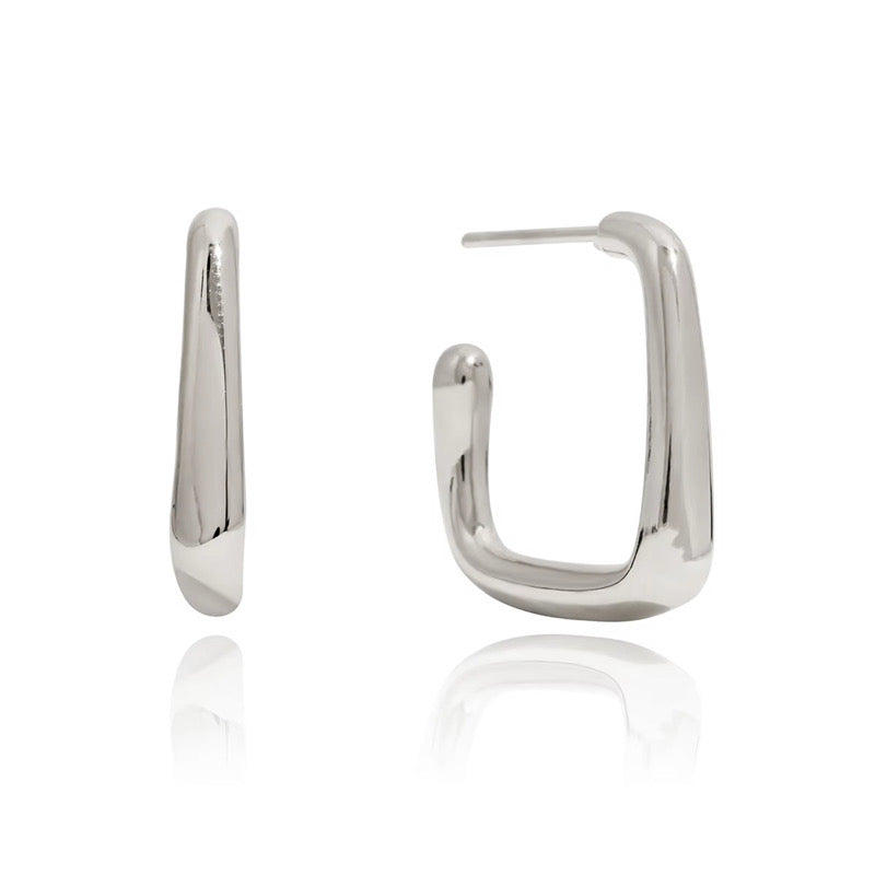 Dünne rechteckige Creolen