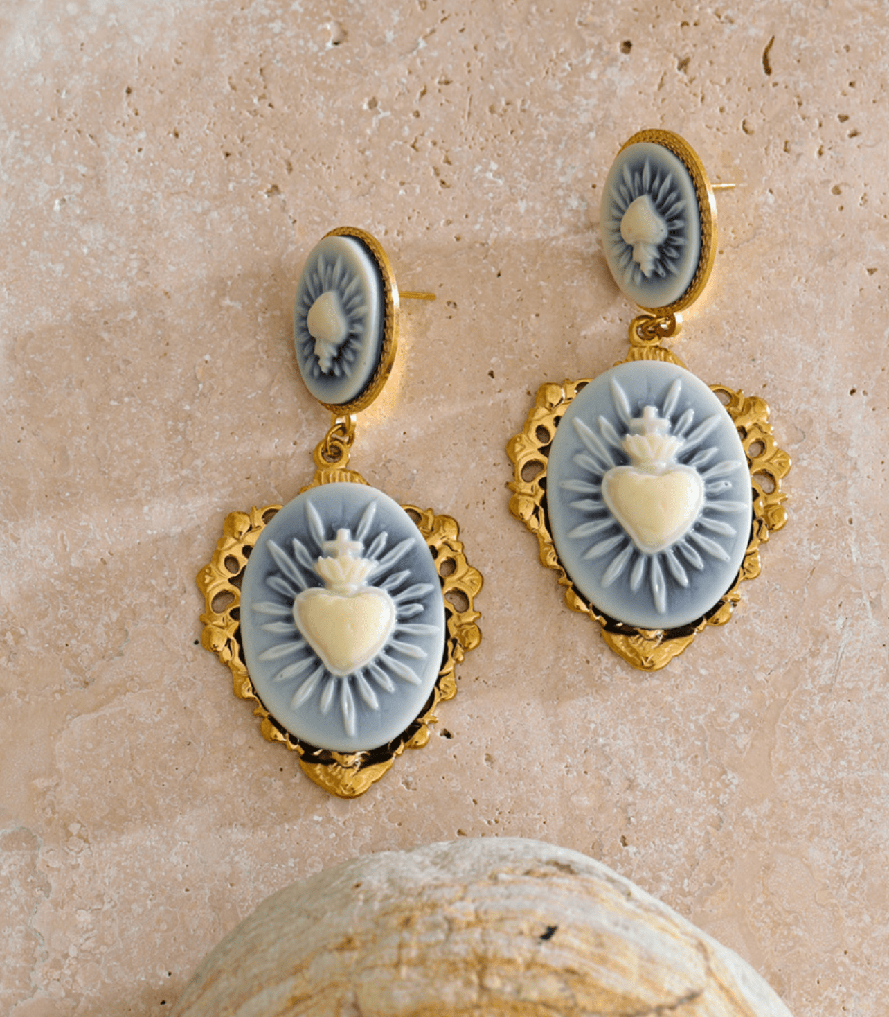 Amour Bleu Earrings - Clout Vienna