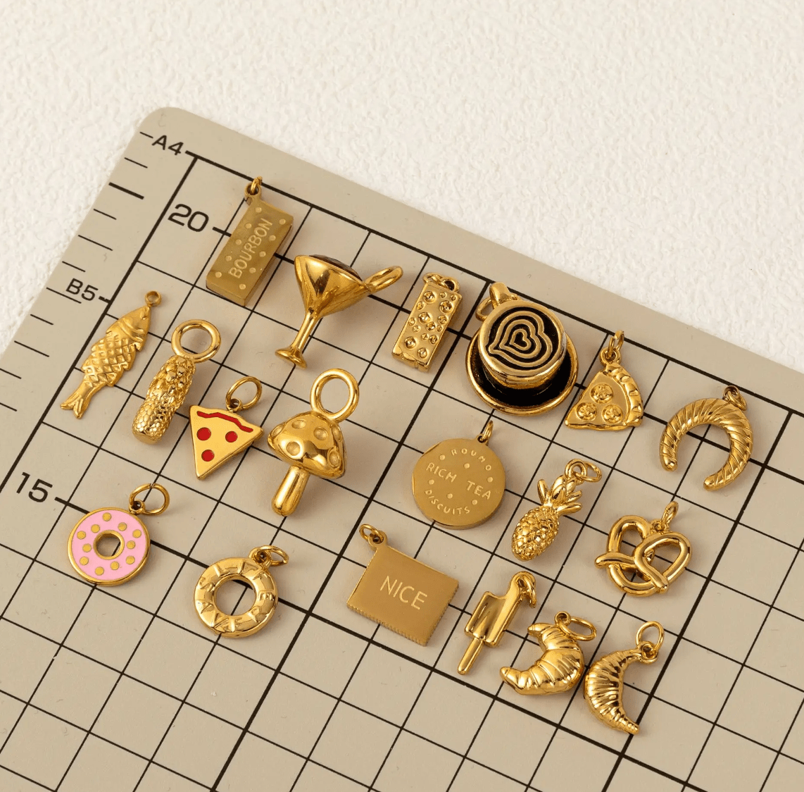 Croissant big - Clout Vienna#