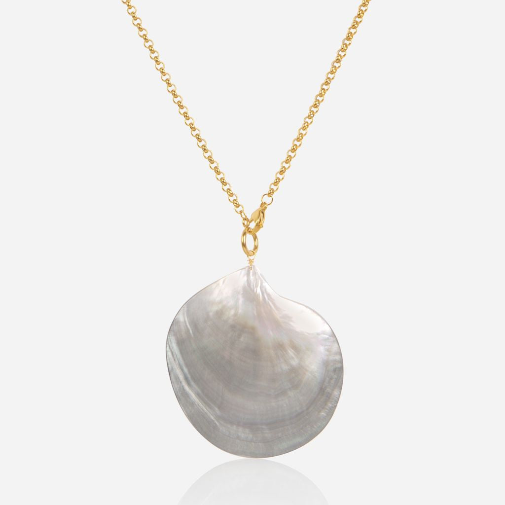 Big Shell necklace