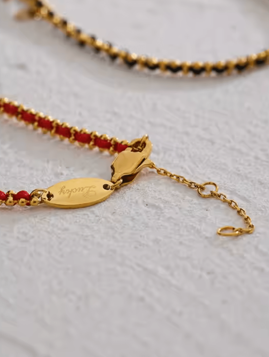 Lucky Red Bracelet - Clout Vienna