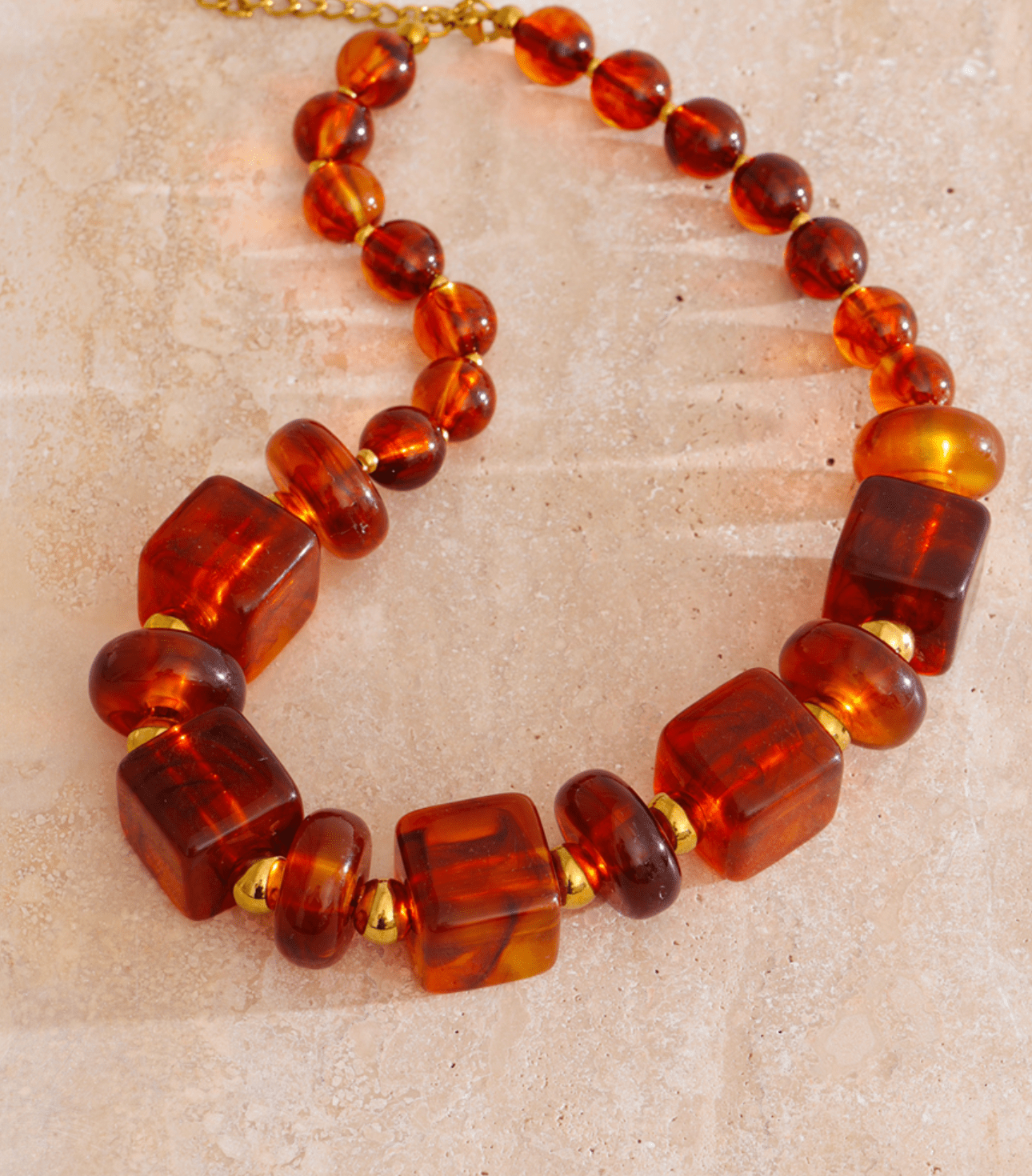 Amber Glow Necklace - Clout Vienna