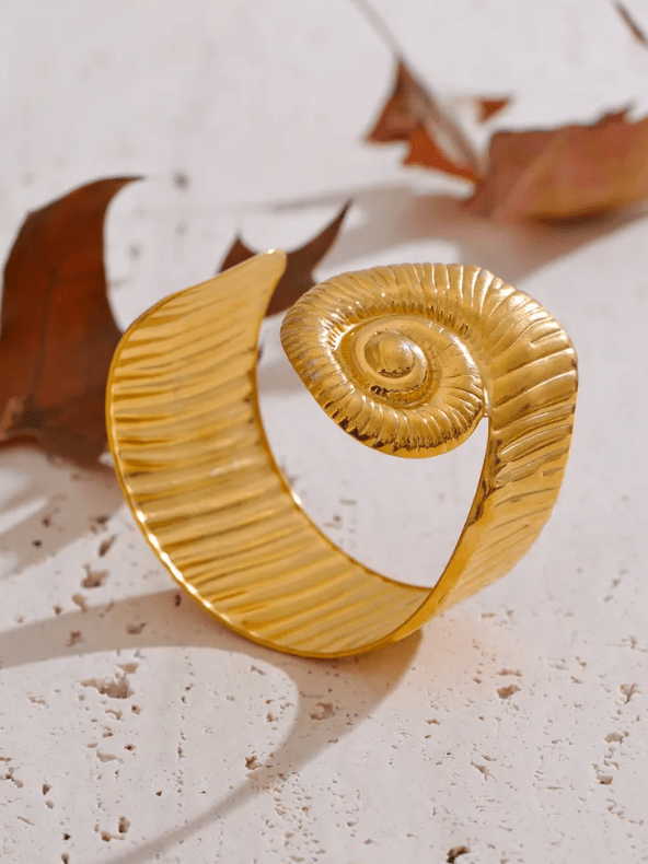 Aurea Spiral - Clout Vienna