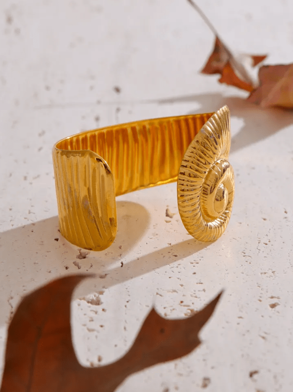 Aurea Spiral - Clout Vienna