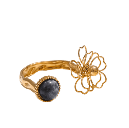 Golden Bloom Ring - Clout Vienna