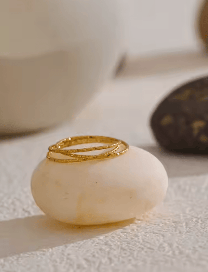 Golden Harmony Ring Set - Clout Vienna