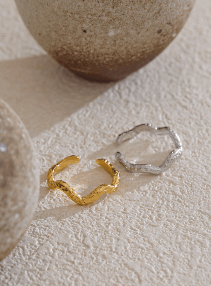 Golden Wave Ring - Clout Vienna
