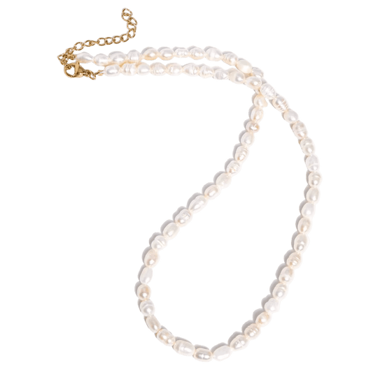 Pure Elegance Pearl Necklace - Clout Vienna